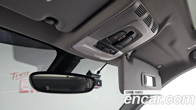 BMW X1 (F48) xDrive 20i Advantage 2020 — фото 18