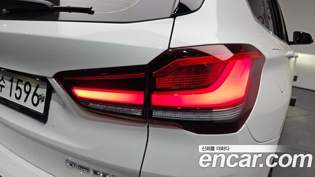 BMW X1 (F48) xDrive 20i Advantage 2020 — фото 23