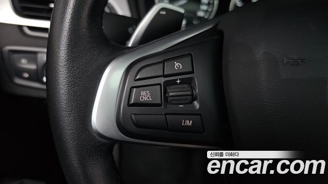 BMW X1 (F48) xDrive 20i Advantage 2020 — фото 27