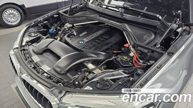 BMW X6 (F16) xDrive 30d 2015 — фото 6