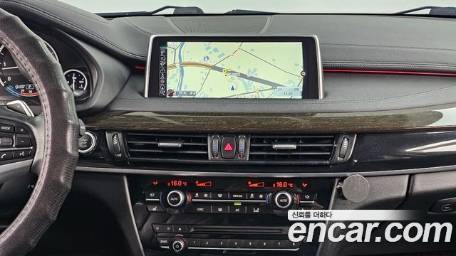 BMW X6 (F16) xDrive 30d 2015 — фото 14