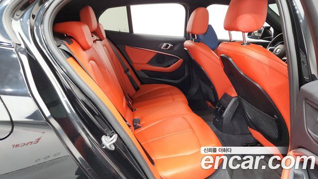BMW 1 Series (F40) 120i M Sports 2022 — фото 11