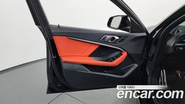 BMW 1 Series (F40) 120i M Sports 2022 — фото 24