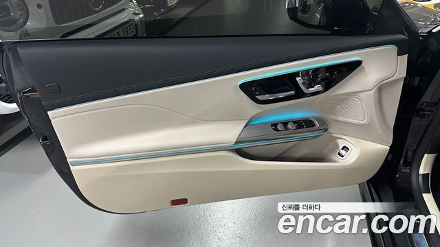 Mercedes-Benz CLE-Class (C236) CLE200 Cabriolet 2025 — фото 18