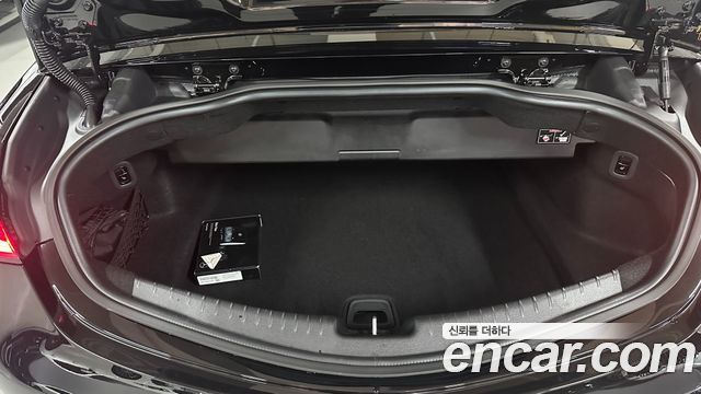 Mercedes-Benz CLE-Class (C236) CLE200 Cabriolet 2025 — фото 19
