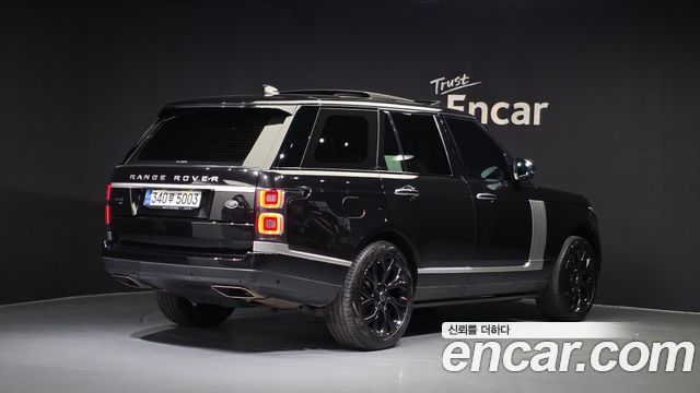 Land Rover Range Rover (IV) 5.0 SC AB 2020 — фото 2