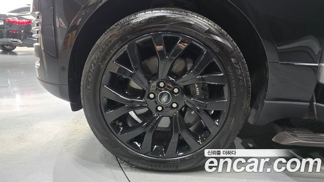 Land Rover Range Rover (IV) 5.0 SC AB 2020 — фото 5
