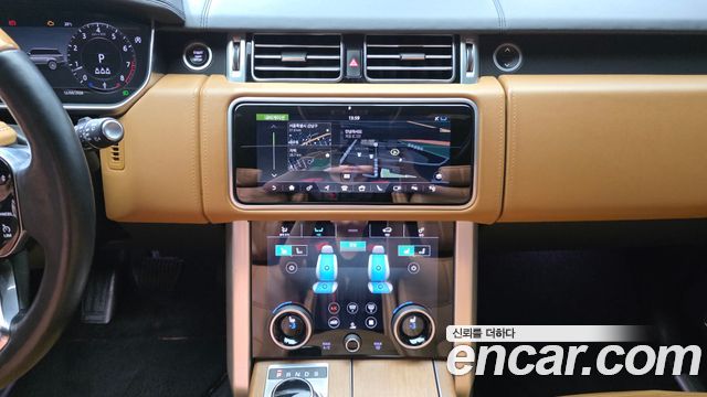 Land Rover Range Rover (IV) 5.0 SC AB 2020 — фото 23