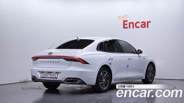Hyundai Grandeur (IG) 3.0 LPi (Taxi) Deluxe 2022 — фото 2