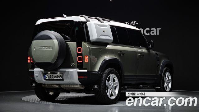 Land Rover Defender (L663) 110 D250 SE 2022 — фото 2