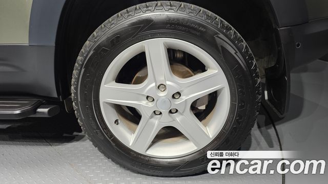 Land Rover Defender (L663) 110 D250 SE 2022 — фото 21