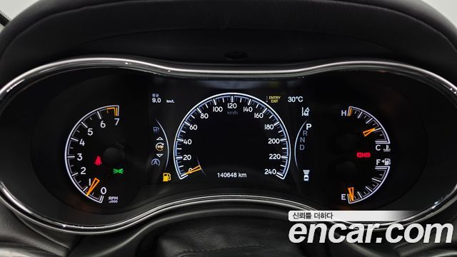 Jeep Grand Cherokee 3.6 Summit WK2 2019 — фото 8
