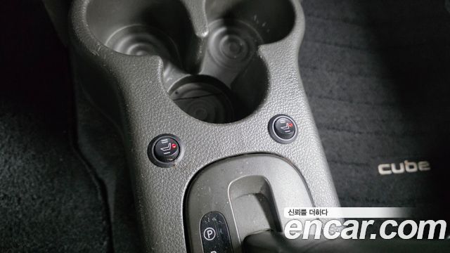 Nissan Cube 1.8 S Z12 2011 — фото 17