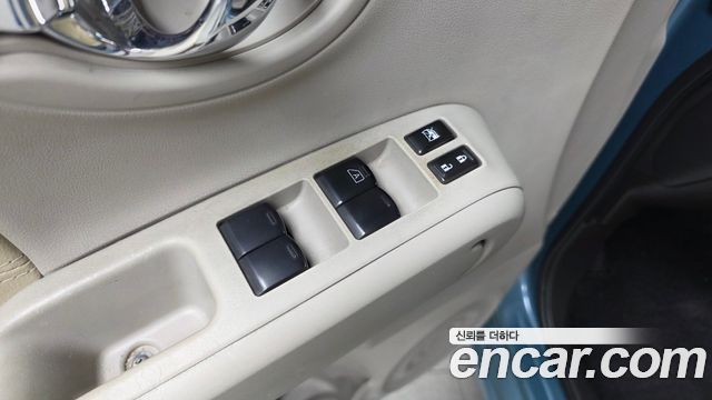 Nissan Cube 1.8 S Z12 2011 — фото 29