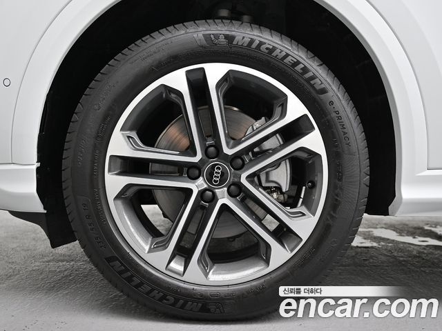Audi Q5 (80A) 40 TFSI Quattro Sportback Advanced 2025 — фото 5