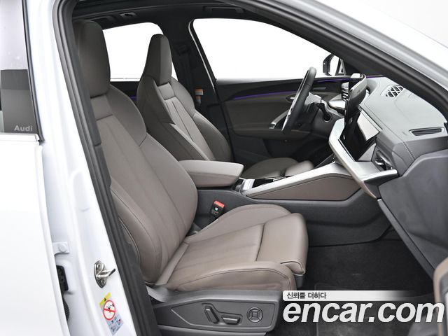 Audi Q5 (80A) 40 TFSI Quattro Sportback Advanced 2025 — фото 10