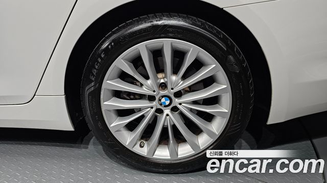 BMW 5 Series (G30) 520d Luxury Plus 2018 — фото 21