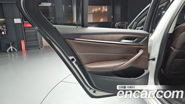 BMW 5 Series (G30) 520d Luxury Plus 2018 — фото 25