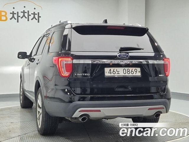 Ford Explorer 2.3 Limited 4WD 5th 2016 — фото 4