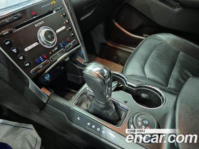 Ford Explorer 2.3 Limited 4WD 5th 2016 — фото 7
