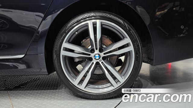 BMW 7 Series (G11) 730Ld xDrive M Sport 2019 — фото 21