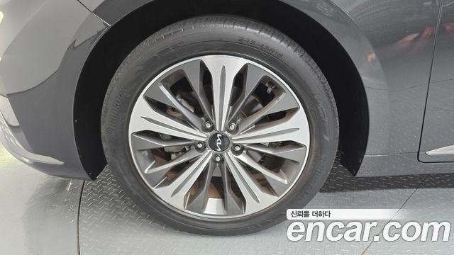 Kia K8 Hybrid Noblesse 2022 — фото 5