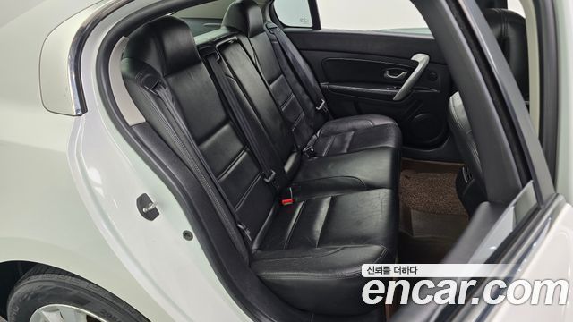Renault Korea SM5 Platinum Diesel D Special 2014 — фото 11
