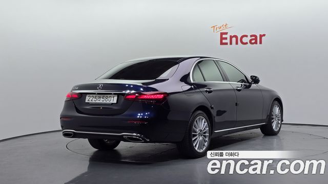 Mercedes-Benz E-Class (W213) E250 Exclusive 2022 — фото 2