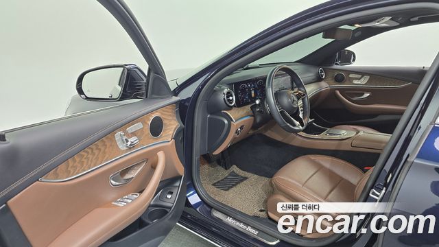 Mercedes-Benz E-Class (W213) E250 Exclusive 2022 — фото 10