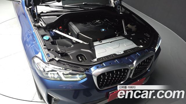 BMW X4 (G02) xDrive20i xLine 2023 — фото 6