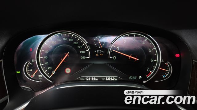 BMW 7 Series (G11) 740Li xDrive 2016 — фото 8