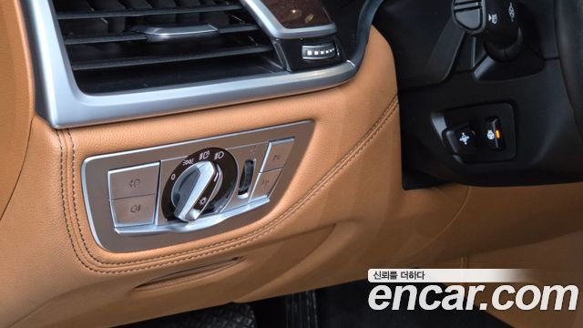 BMW 7 Series (G11) 740Li xDrive 2016 — фото 15