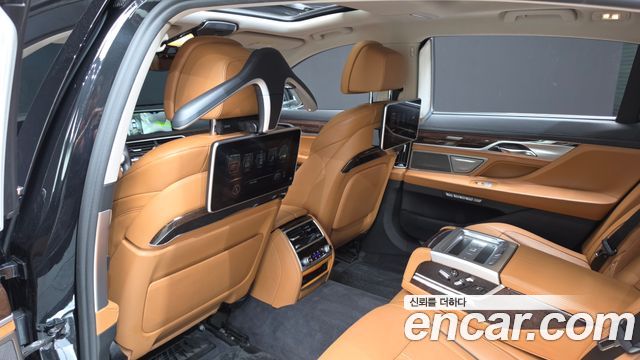 BMW 7 Series (G11) 740Li xDrive 2016 — фото 17