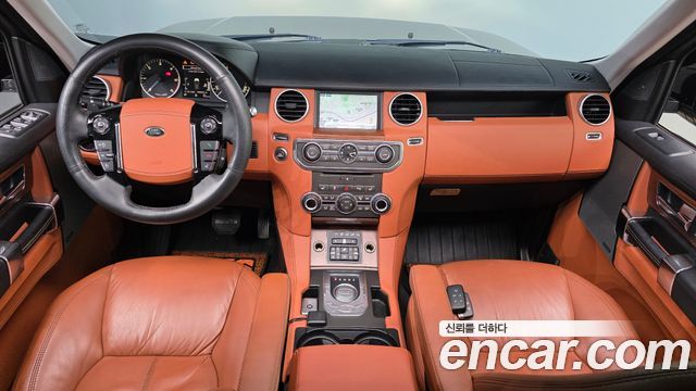 Land Rover Discovery 4 3.0 SDV6 Landmark Edition 2016 — фото 7