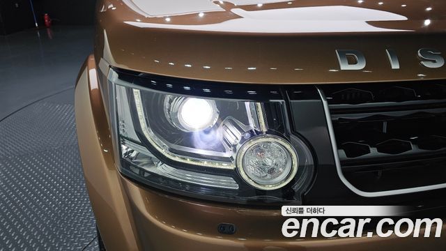 Land Rover Discovery 4 3.0 SDV6 Landmark Edition 2016 — фото 22