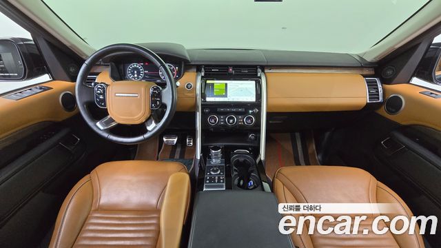 Land Rover Discovery 5 3.0 SD6 HSE Luxury 2019 — фото 7