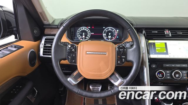 Land Rover Discovery 5 3.0 SD6 HSE Luxury 2019 — фото 14