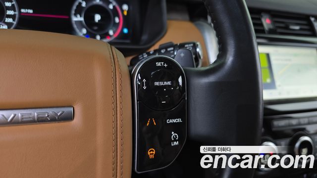 Land Rover Discovery 5 3.0 SD6 HSE Luxury 2019 — фото 17