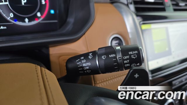Land Rover Discovery 5 3.0 SD6 HSE Luxury 2019 — фото 37
