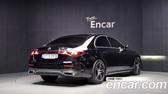 Mercedes-Benz E-Class (W214) E300 4MATIC AMG Line 2024 — фото 2