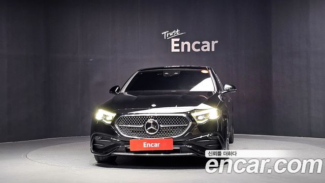 Mercedes-Benz E-Class (W214) E300 4MATIC AMG Line 2024 — фото 3