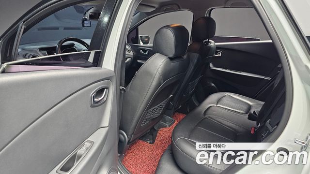 Renault Korea QM3 RE 2018 — фото 18
