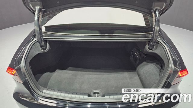 Hyundai Grandeur Hybrid (IG) Premium 2023 — фото 20