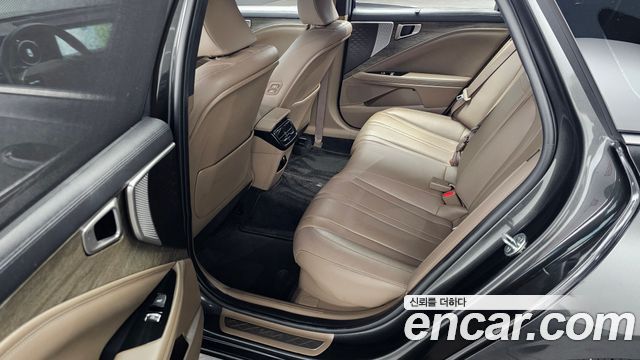 Kia K8 Hybrid Noblesse 2023 — фото 11