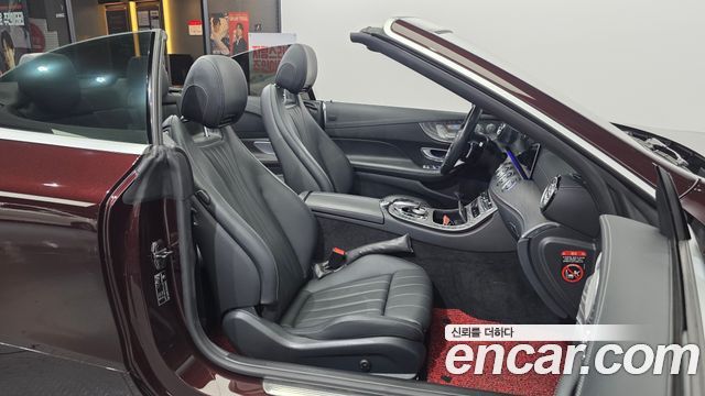 Mercedes-Benz E-Class (W213) E450 4MATIC Cabriolet 2021 — фото 26