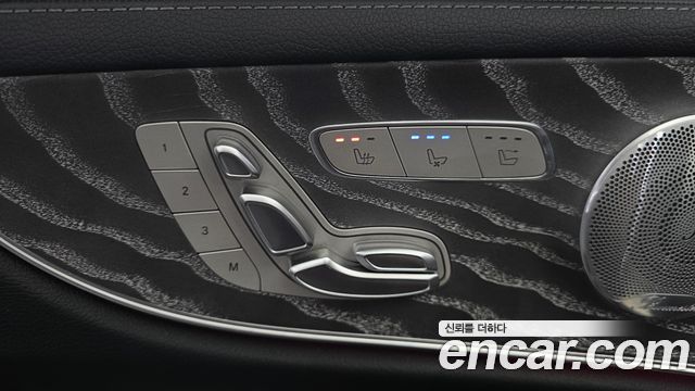 Mercedes-Benz E-Class (W213) E450 4MATIC Cabriolet 2021 — фото 27