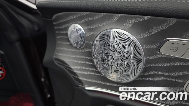Mercedes-Benz E-Class (W213) E450 4MATIC Cabriolet 2021 — фото 28