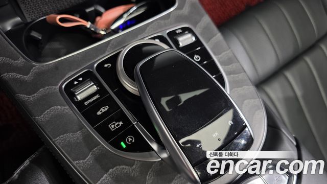 Mercedes-Benz E-Class (W213) E450 4MATIC Cabriolet 2021 — фото 30