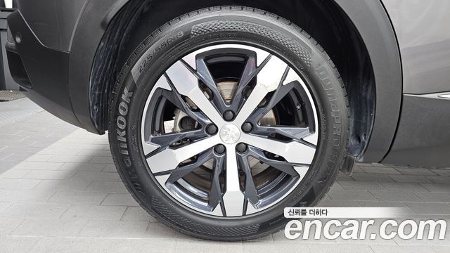 Peugeot 3008 (II) 1.2 Pure Tech GT 2022 — фото 5
