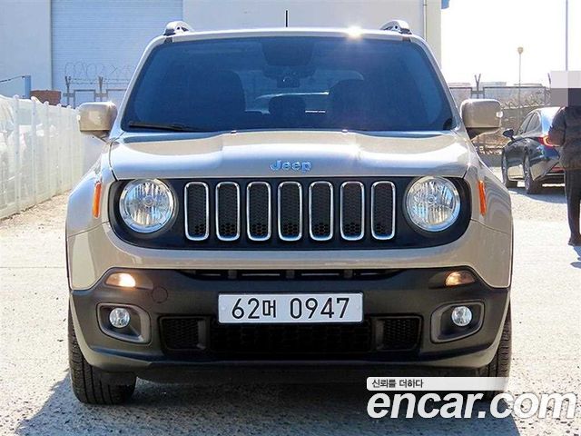 Jeep Renegade 2.4 Longitude 2016 — фото 1